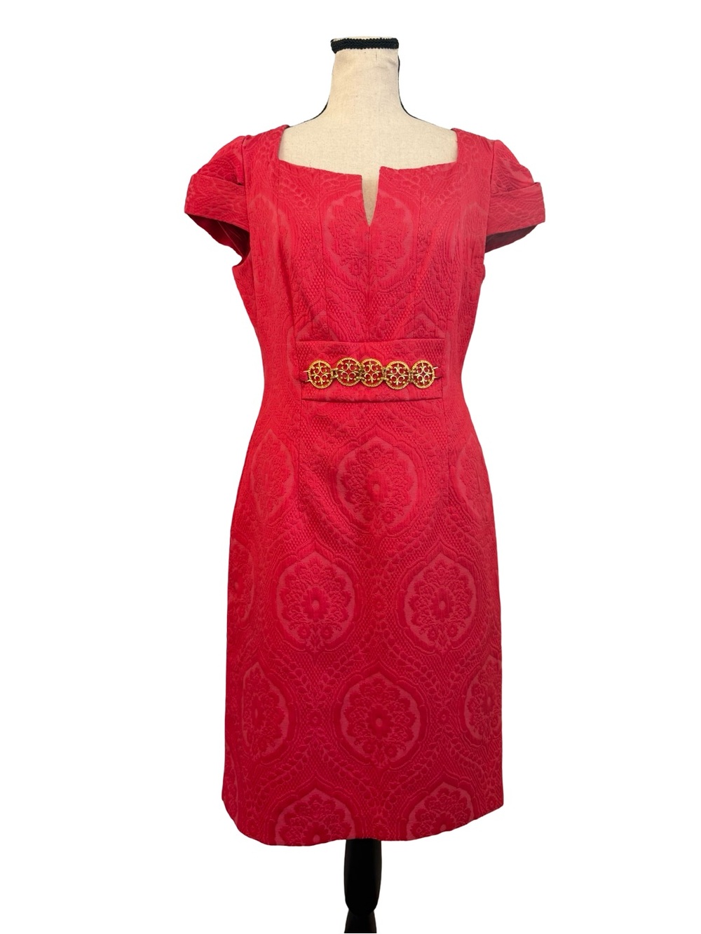 Kay Unger New York Red Jacquard Sheath Dress Gold Embellished Waist Size 6